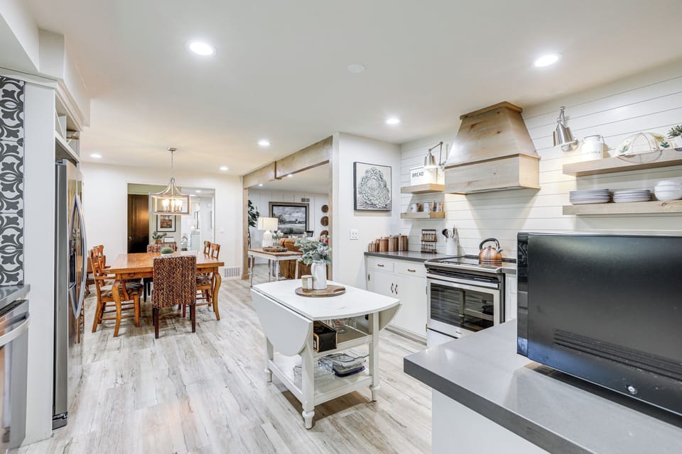 House (4 Bedrooms) | Interior