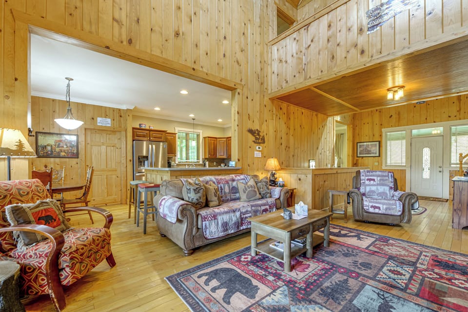 House (4 Bedrooms) | Interior