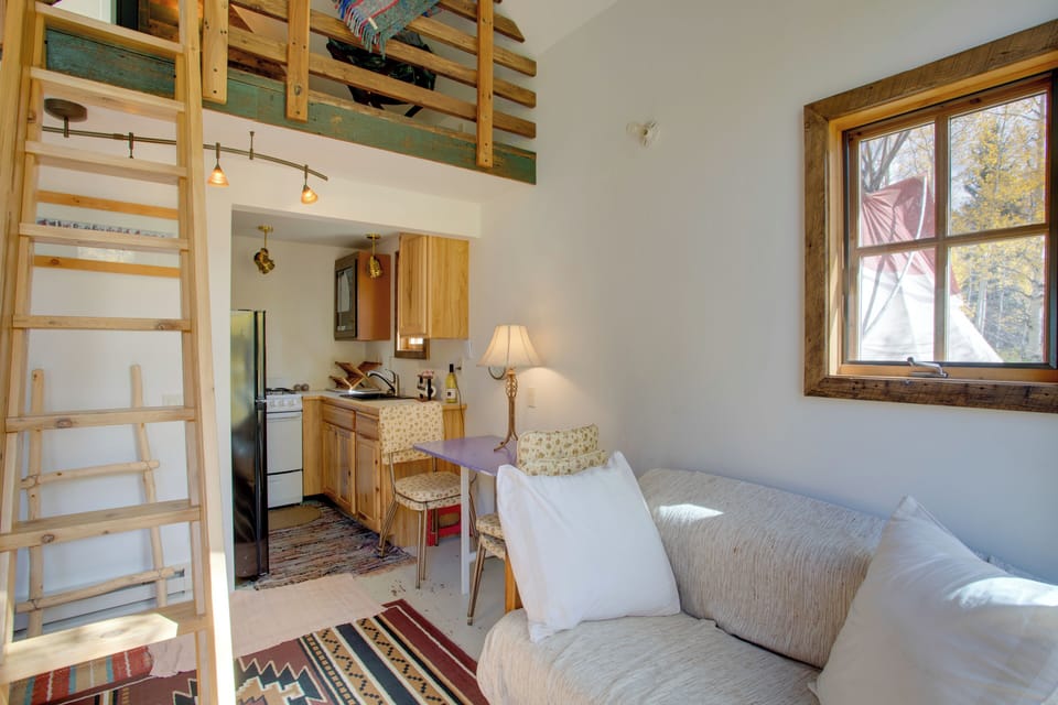 House (0 Bedroom) | Interior