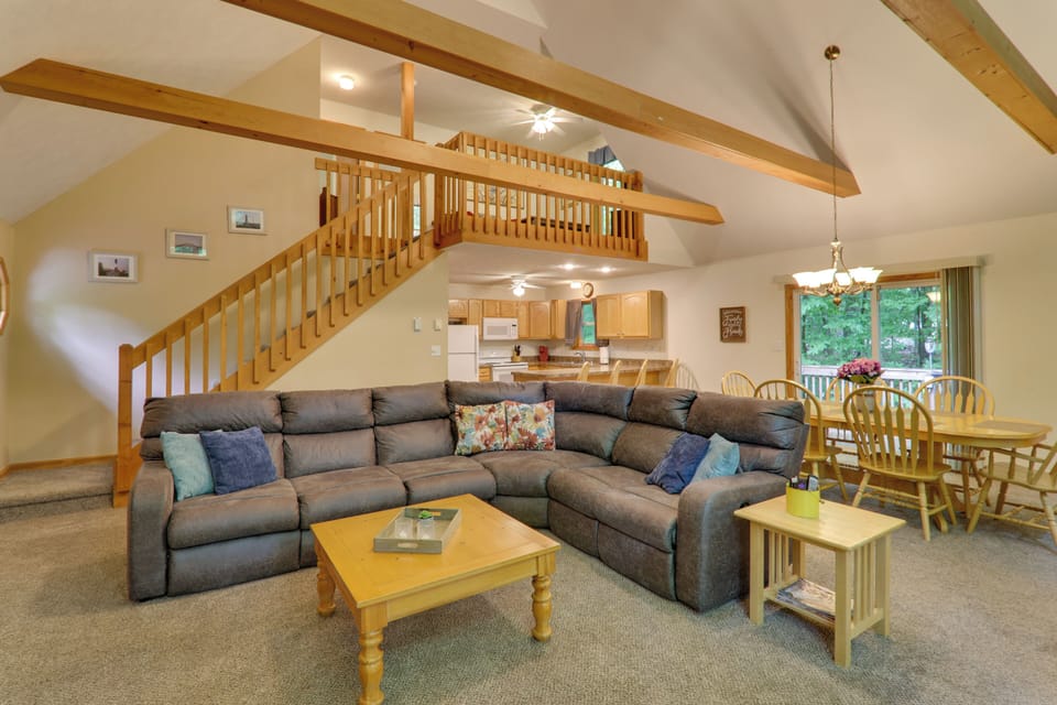 House (3 Bedrooms) | Interior
