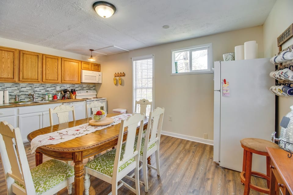 House (2 Bedrooms) | Interior
