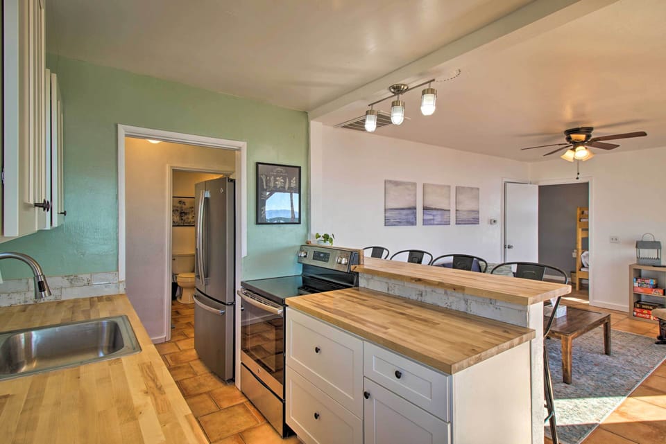 House (2 Bedrooms) | Interior