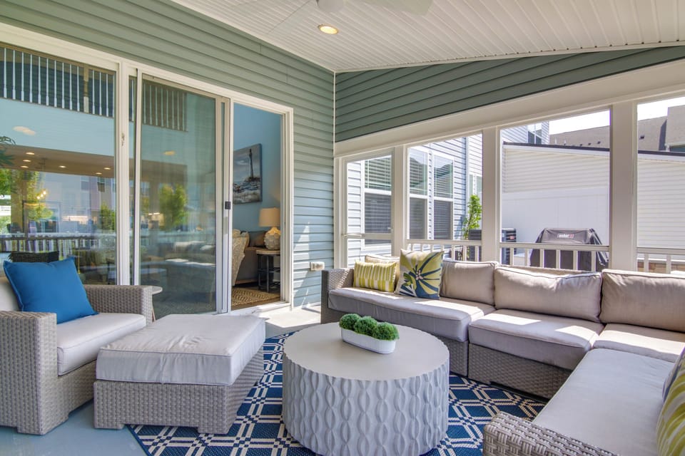 Apartment (4 Bedrooms) | Front of property