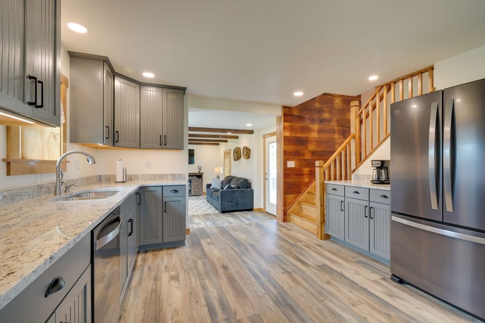 House (3 Bedrooms) | Interior