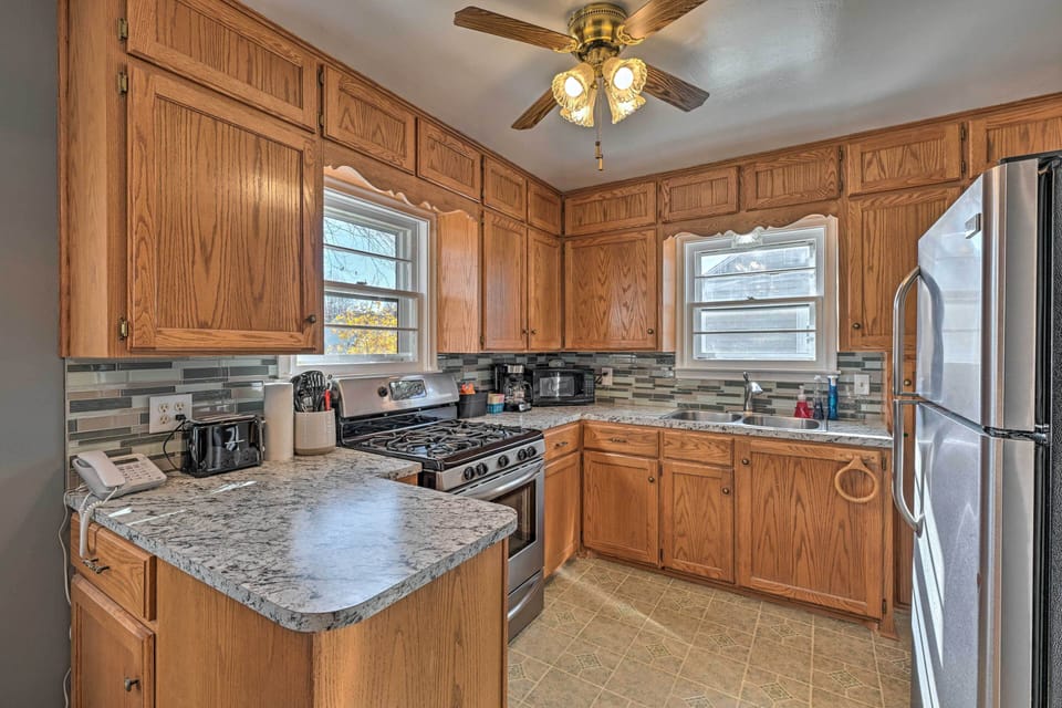 House (3 Bedrooms) | Interior