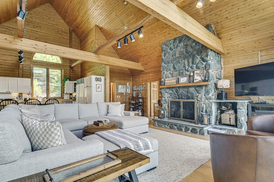House (Multiple Bedrooms) | Interior