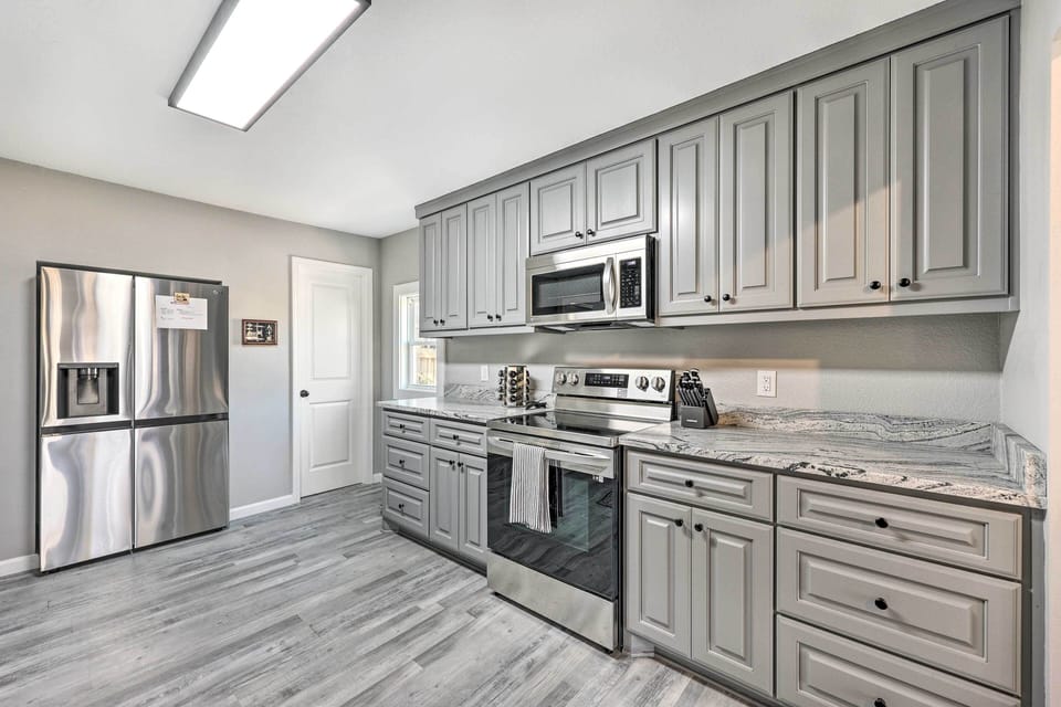 House (2 Bedrooms) | Interior