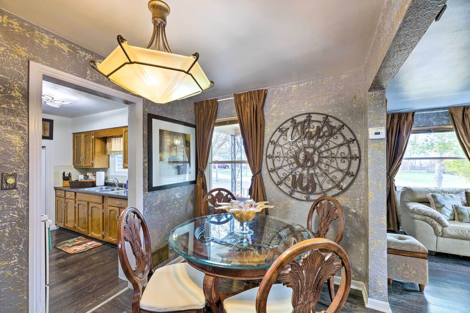 House (2 Bedrooms) | Interior