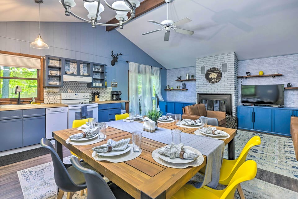 House (4 Bedrooms) | Interior
