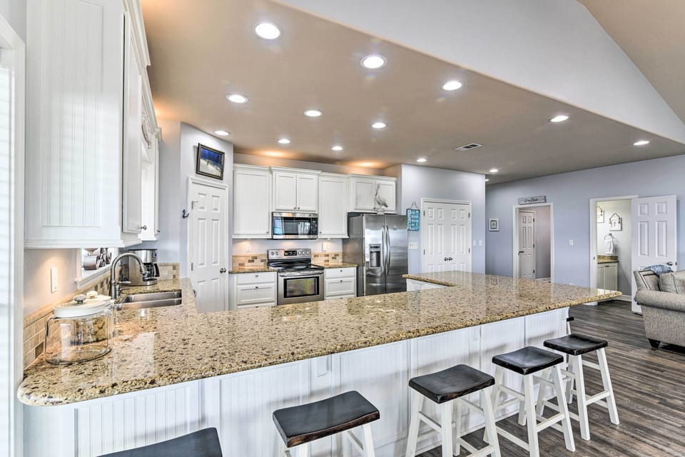 House (4 Bedrooms) | Interior