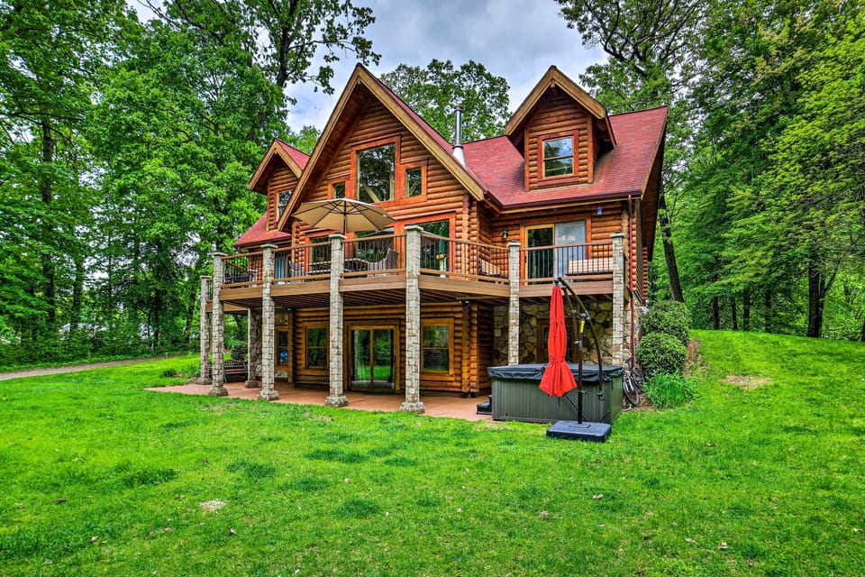House (5 Bedrooms) | Interior