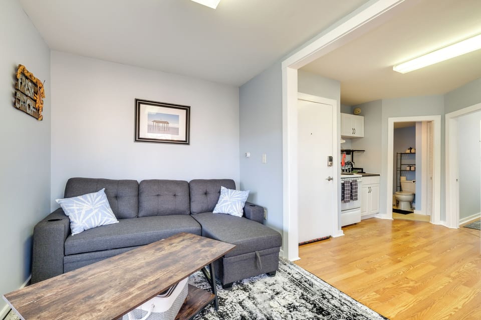 Apartment (1 Bedroom) | Interior
