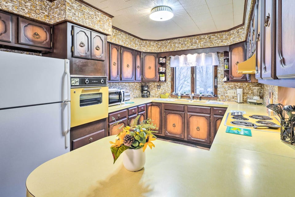 House (2 Bedrooms) | Interior