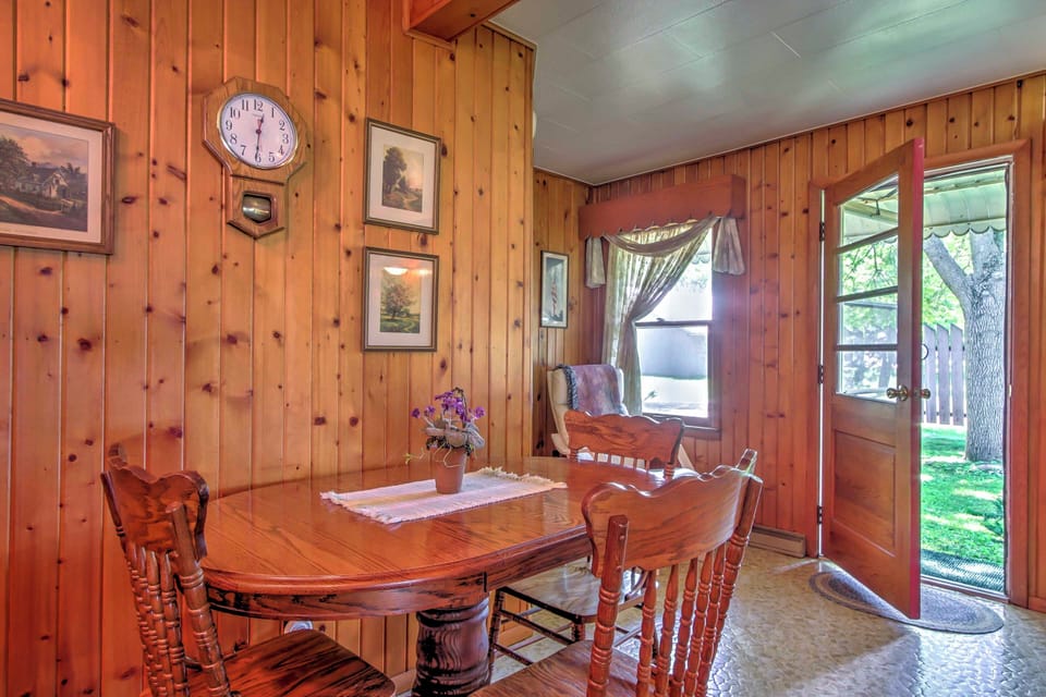 Cottage (2 Bedrooms) | Interior