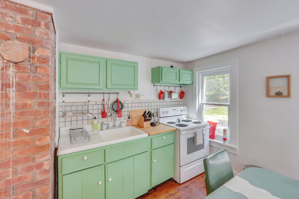 House (2 Bedrooms) | Interior