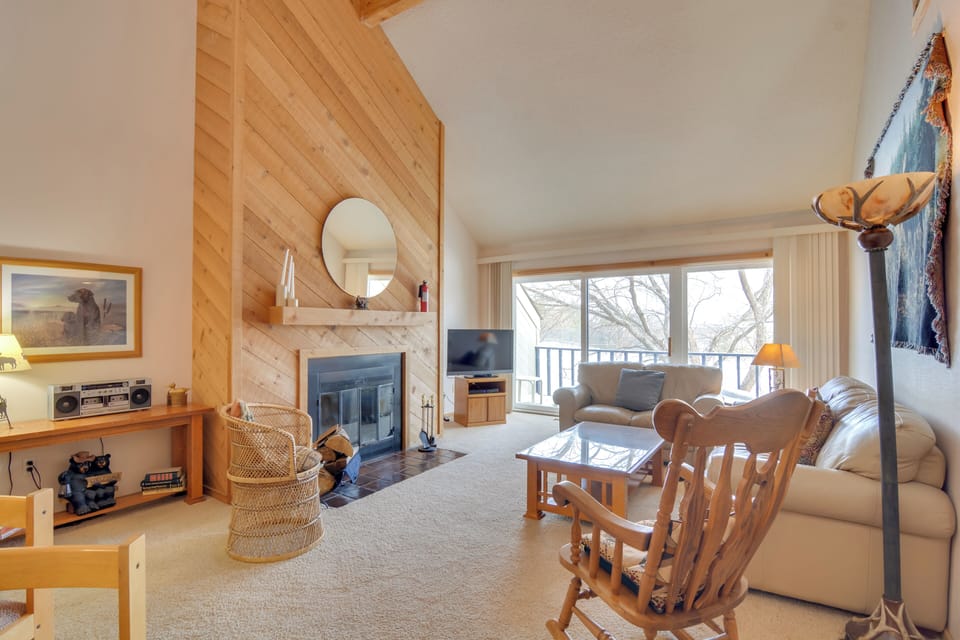 Apartment (3 Bedrooms) | Front of property