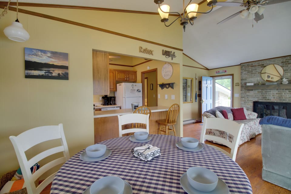 House (4 Bedrooms) | Interior