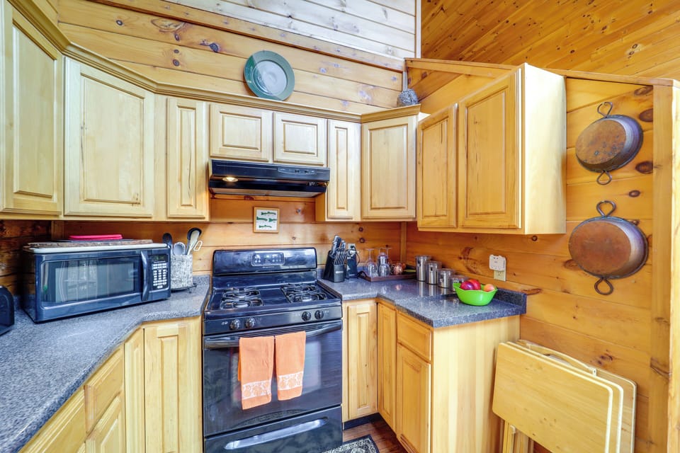 House (2 Bedrooms) | Interior