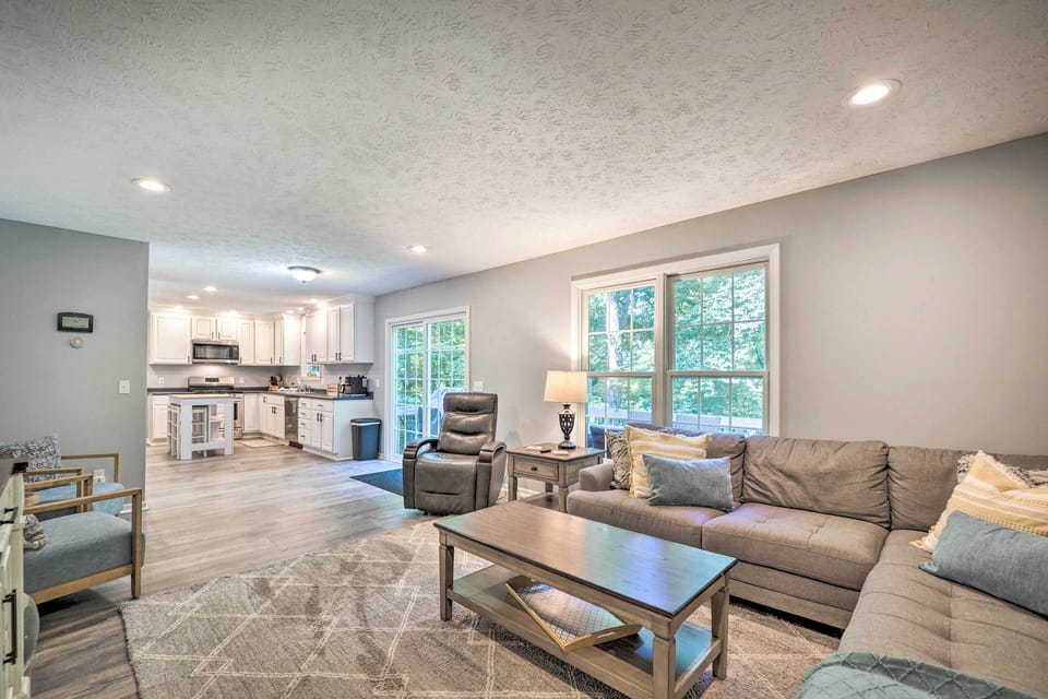 House (5 Bedrooms) | Interior