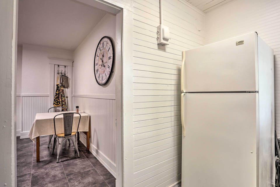 House (1 Bedroom) | Interior