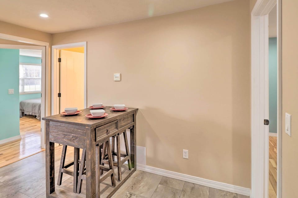 House (2 Bedrooms) | Interior