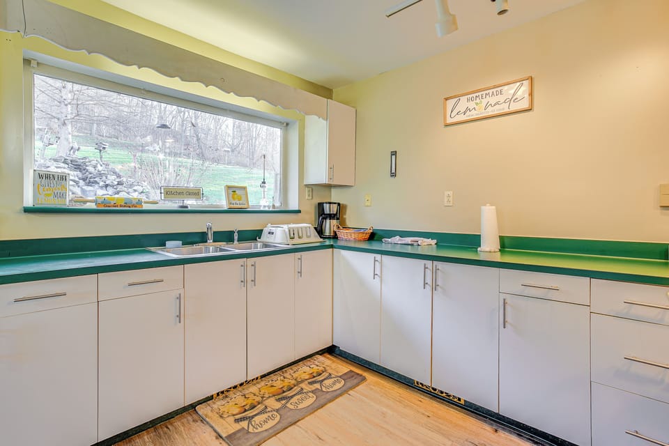 House (2 Bedrooms) | Interior