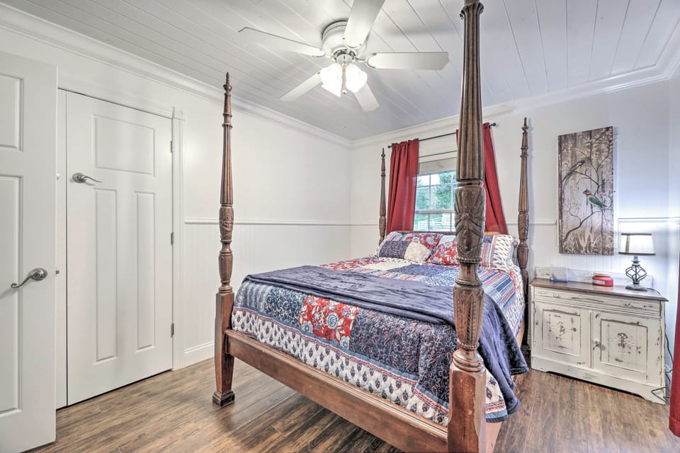 Cottage (2 Bedrooms) | Interior