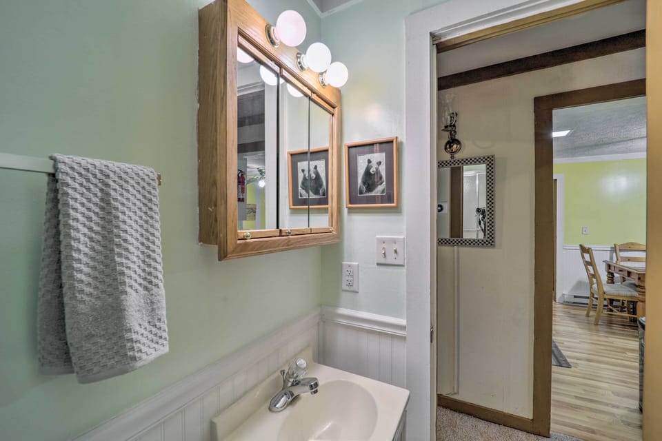 House (2 Bedrooms) | Interior