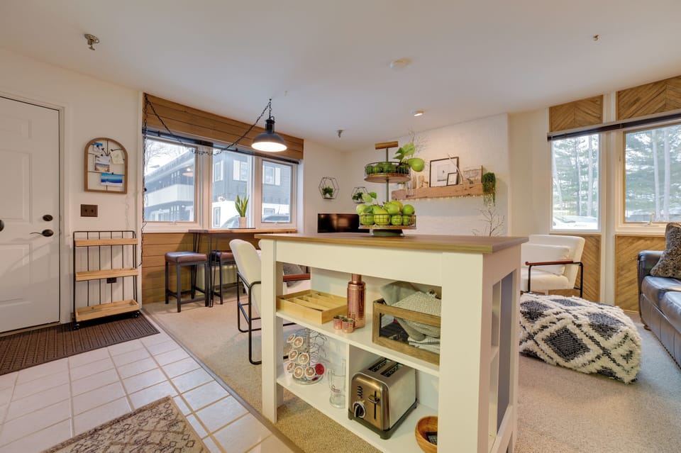 Apartment (1 Bedroom) | Interior