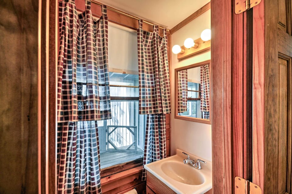 Cottage (3 Bedrooms) | Interior