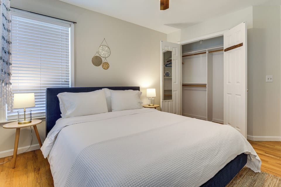 House (5 Bedrooms) | Interior