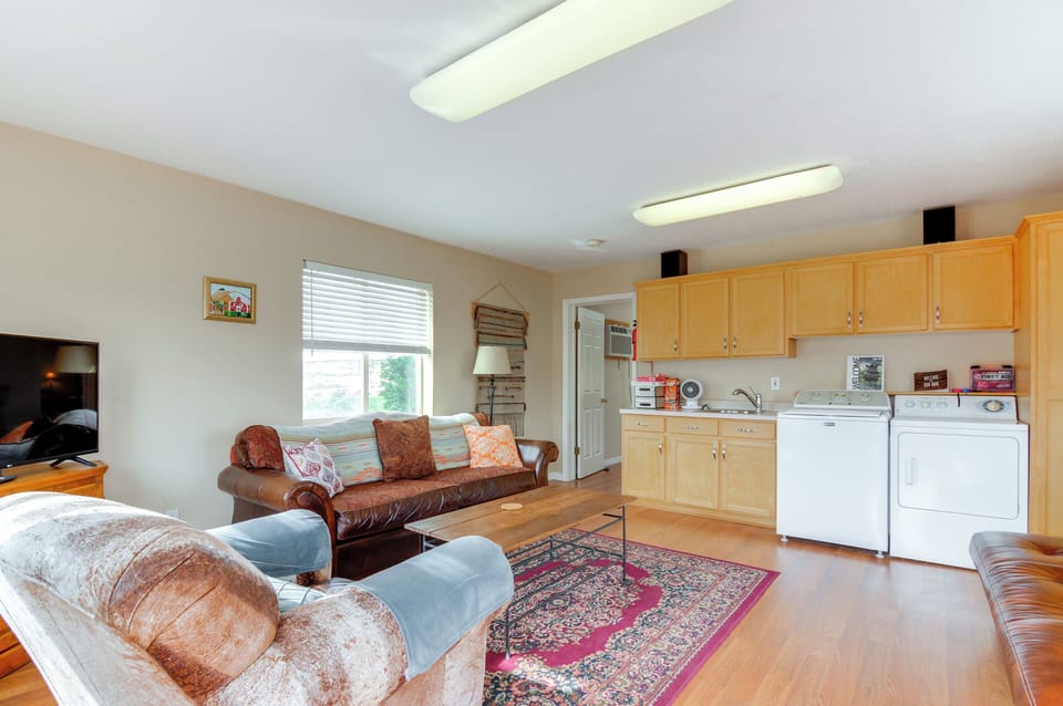 Apartment (1 Bedroom) | Interior