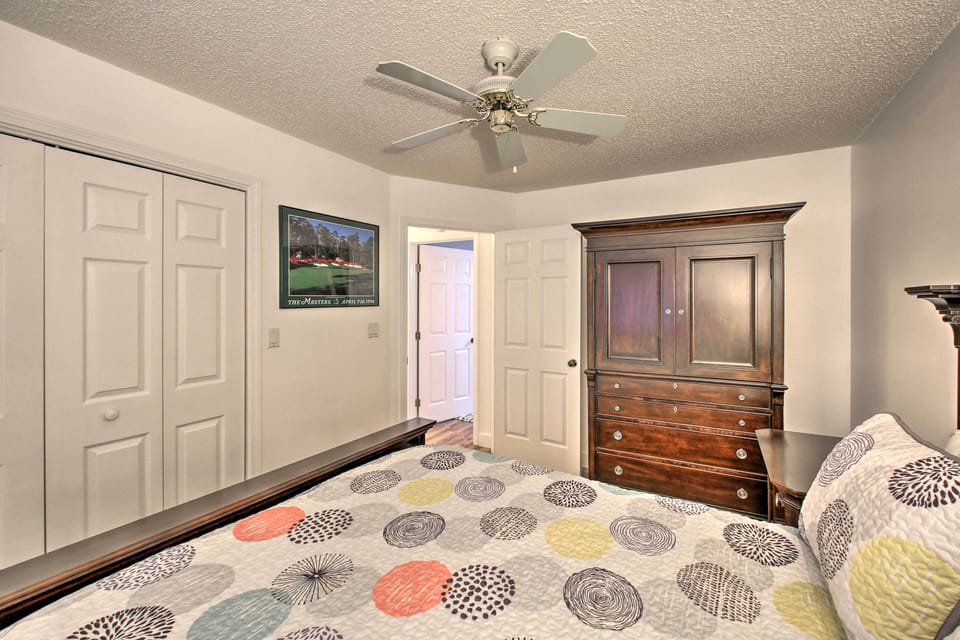 House (4 Bedrooms) | Interior