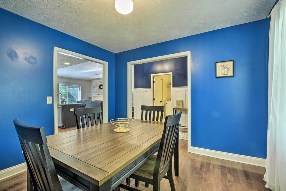 House (3 Bedrooms) | Interior