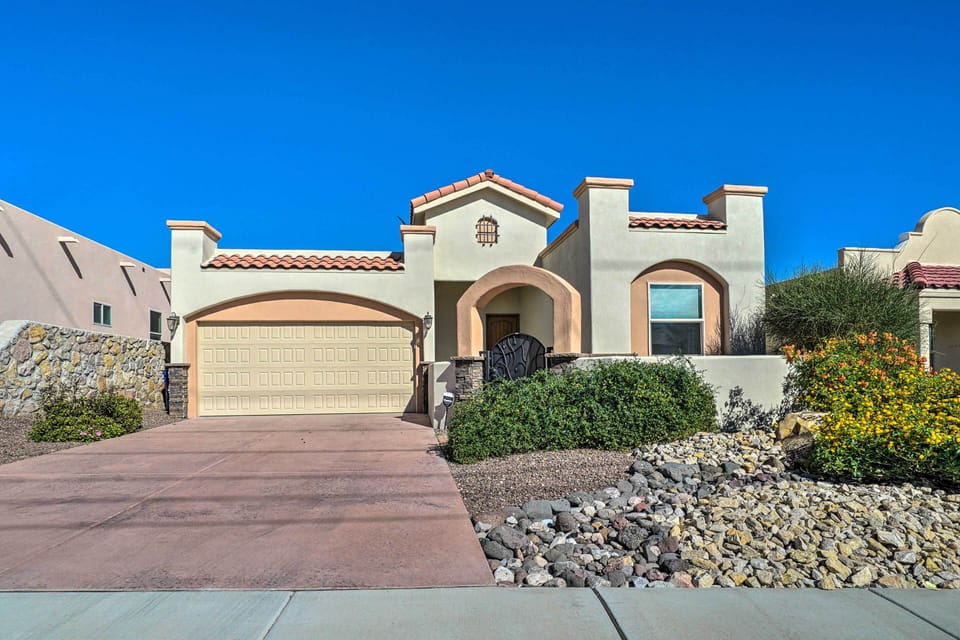 House (3 Bedrooms) | Front of property