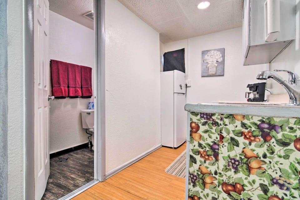 Apartment (0 Bedroom) | Interior