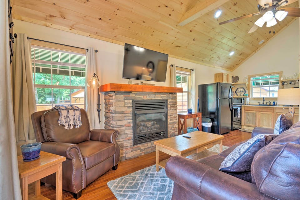 House (1 Bedroom) | Front of property