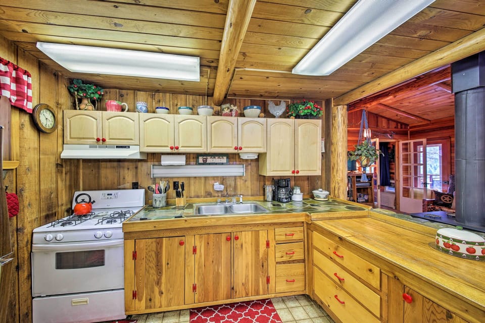 House (2 Bedrooms) | Interior