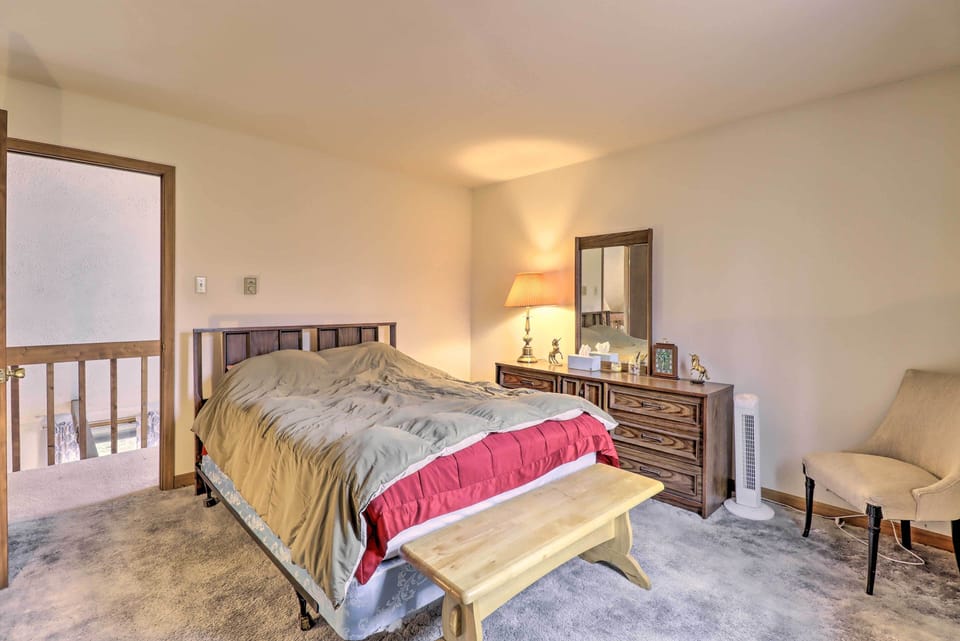 House (3 Bedrooms) | Interior