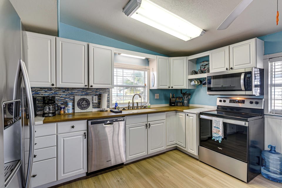 House (2 Bedrooms) | Interior