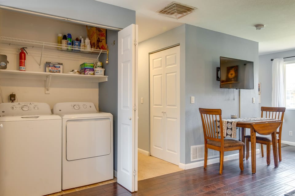 Washer & Dryer