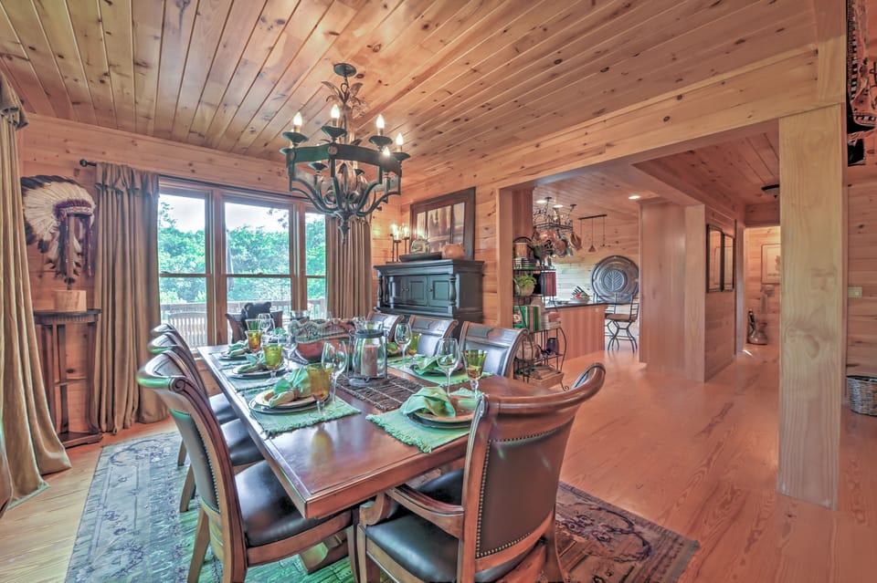 House (4 Bedrooms) | Interior