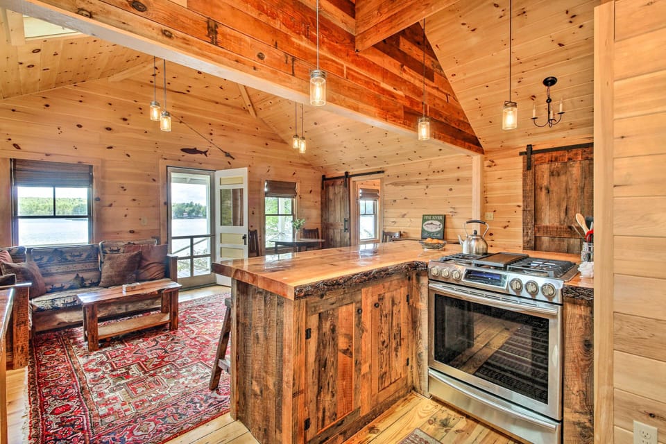 Cottage (2 Bedrooms) | Interior