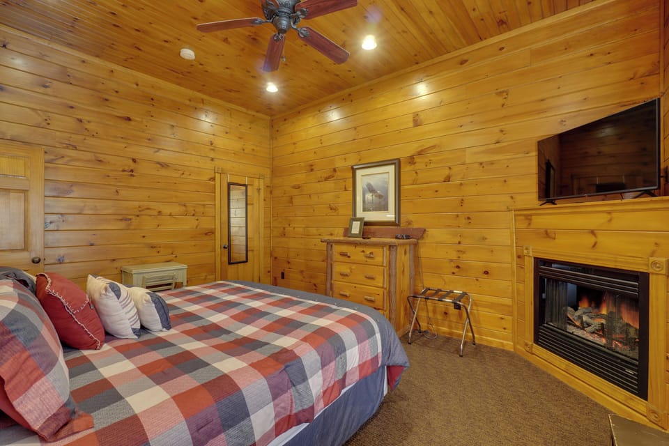 House (2 Bedrooms) | Interior