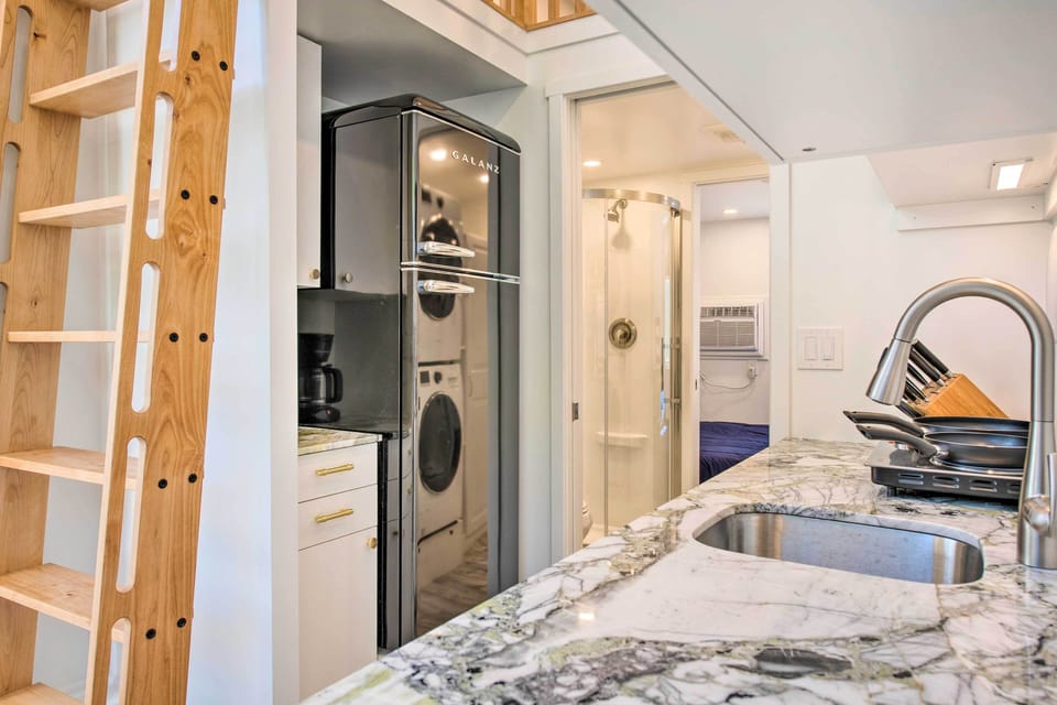House (1 Bedroom) | Interior