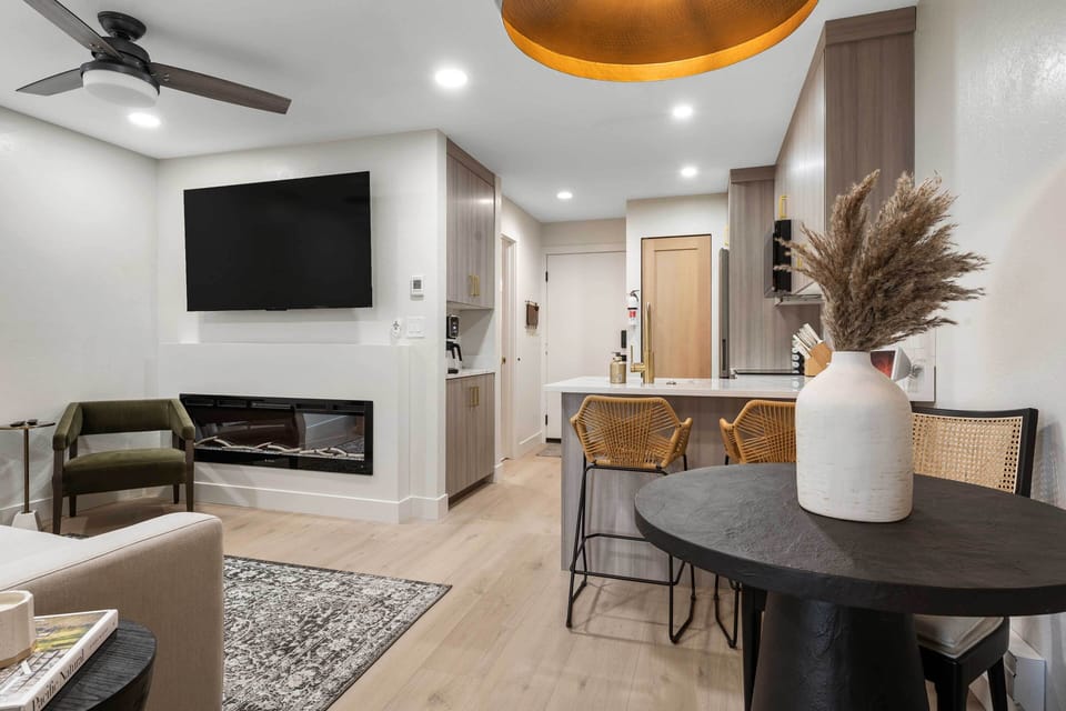 Apartment (1 Bedroom) | Interior