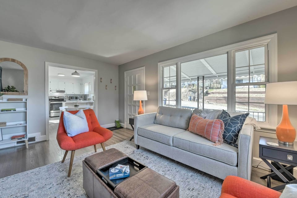 Cottage (2 Bedrooms) | Front of property