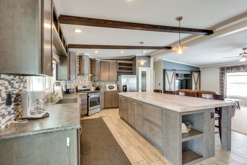 House (4 Bedrooms) | Interior