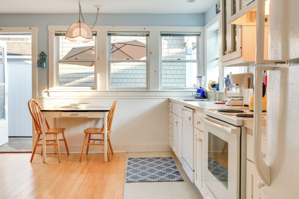 Cottage (2 Bedrooms) | Interior