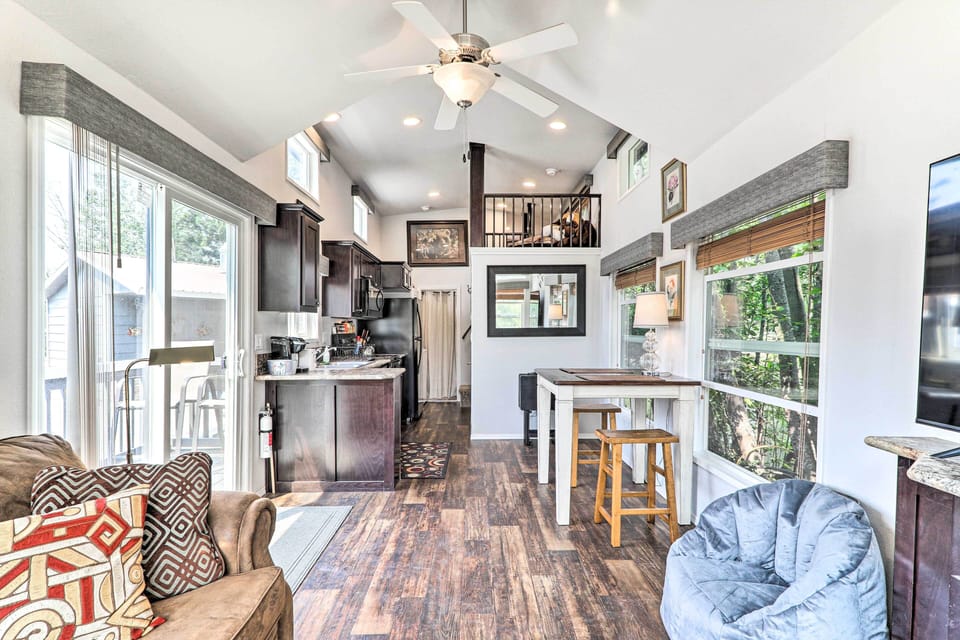 House (1 Bedroom) | Interior